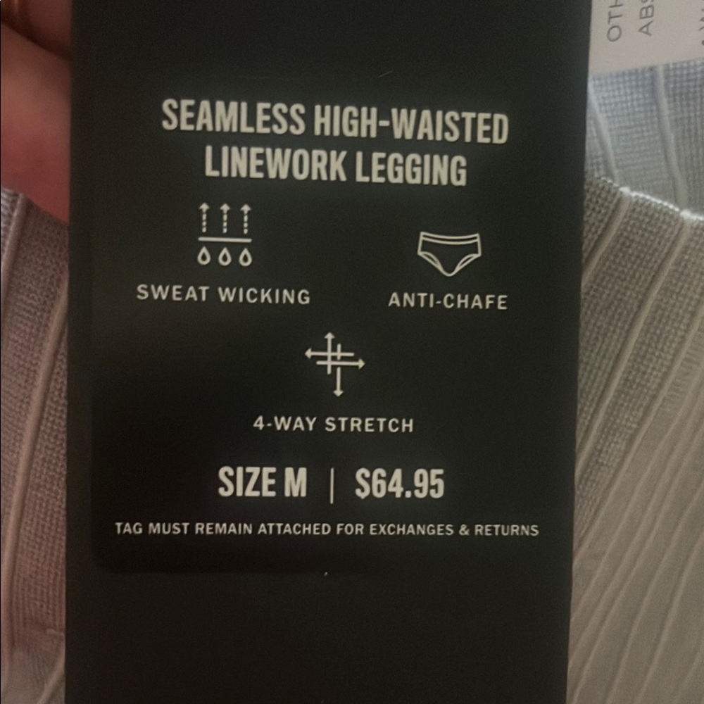 3 pair FABLETICS Med